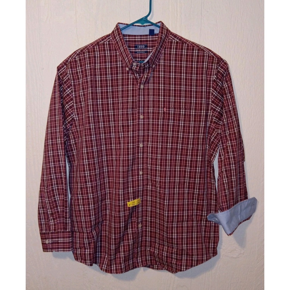 IZOD Button Down Shirt Mens XL Red Plaid Non-Iron Stretch Long Sleeve Pocket
